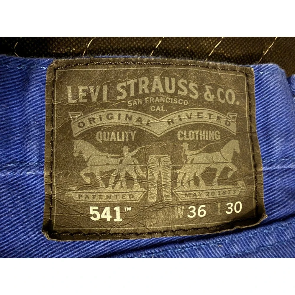 Levis levi 541